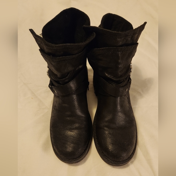 Faux Leather Moto Bootie - Picture 2 of 6